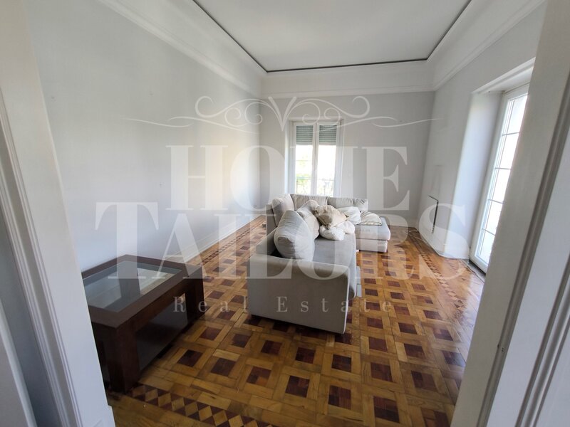 Apartamento de Charme com 230m² Edifício Emblemático no Centro de Lisboa