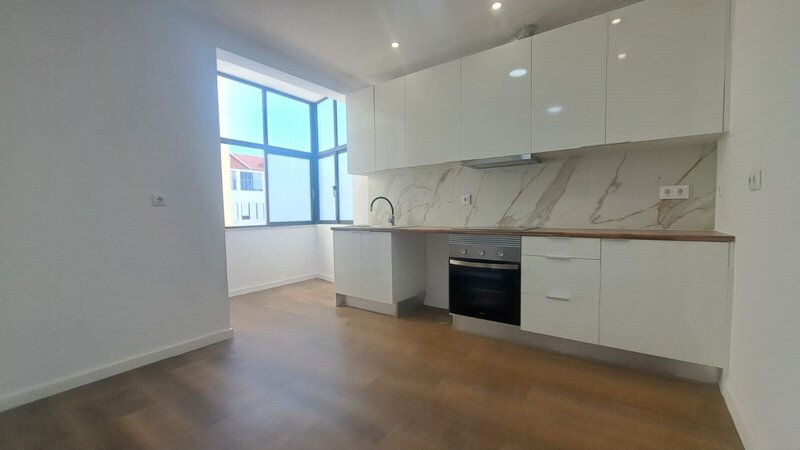Apartamento T3 Barreiro Remodelado