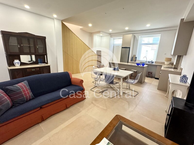 Apartamento T2 em Pêro Pinheiro