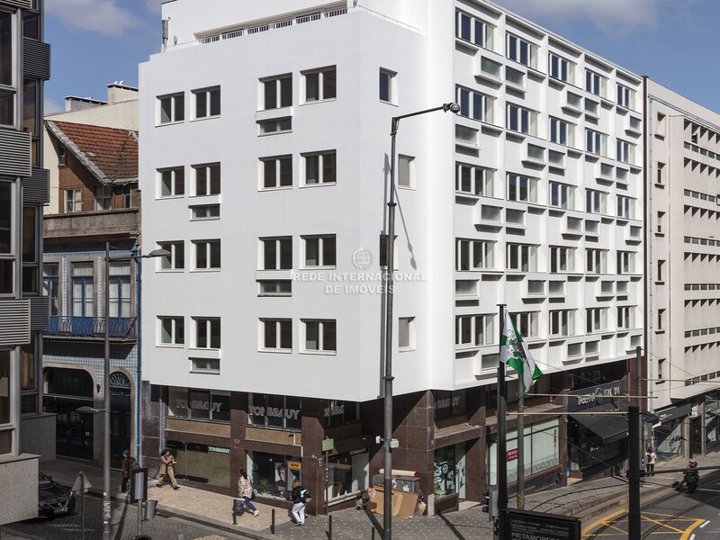 квартира T1 в центре Porto - винный шкаф, кондиционер