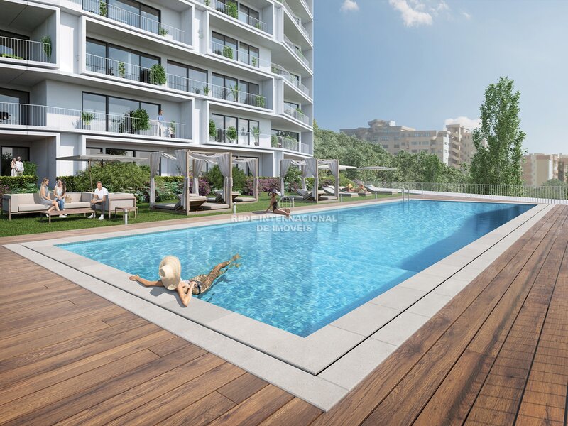 Apartamento T5 Algés Oeiras - piscina, varandas, condomínio privado, parque infantil, arrecadação
