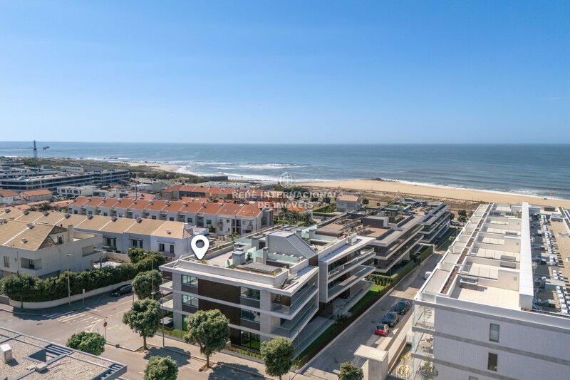 Apartamento T4 Litoral Canidelo Vila Nova de Gaia - varandas, piscina, terraço