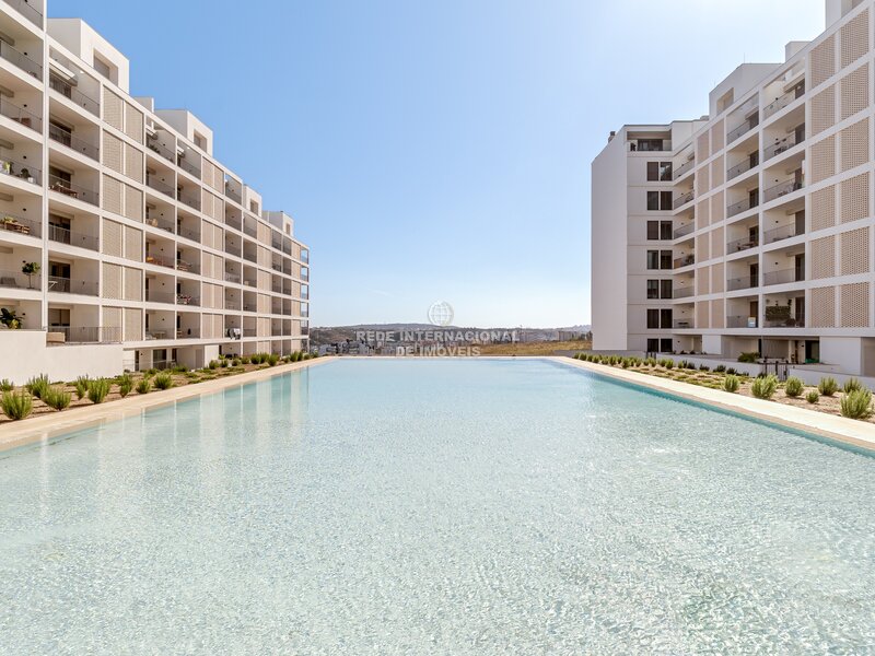Wohnung T3 geräumig Santo António de Cavaleiros Loures - geschlossene wohnanlage, swimmingpool, gärten, balkone, klimaanlage