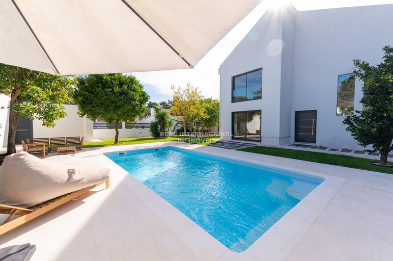 Casa Moderna V6 Aroeira Almada - barbacoa, jardín, balcón, garaje, piscina