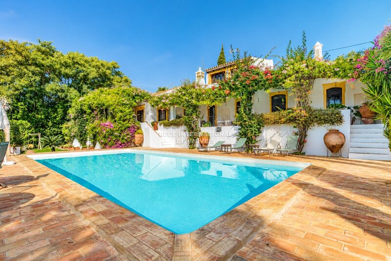 House 7 bedrooms Boliqueime Loulé - swimming pool, fireplace, garden, sauna, balcony, tennis court, sea view