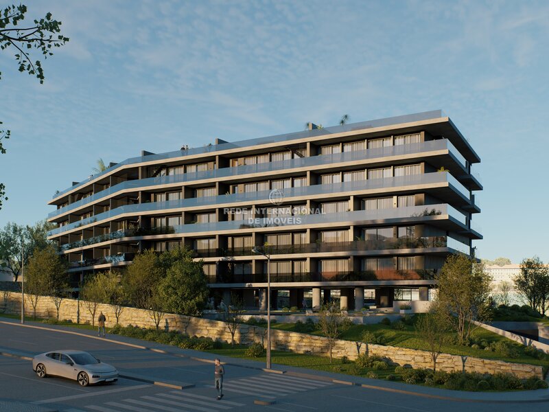 Apartamento Duplex T0 Centro Gaia (mafamude) Vila Nova de Gaia - piscina, jardins, terraços, varandas, áreas verdes, tênis, condomínio fechado, parque infantil