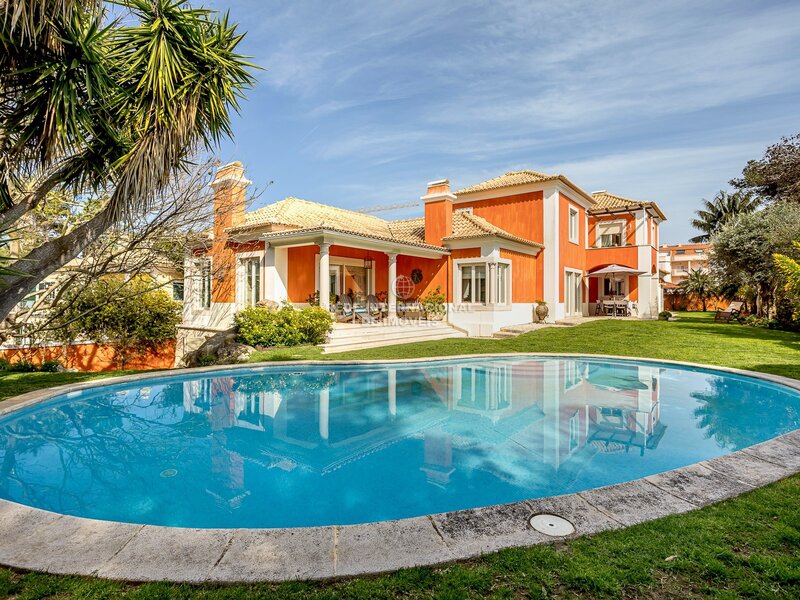 Huis V5 Guia (cascais) - garage, prive appartementencomplex, groene zones, zwembad, tuin, openhaard