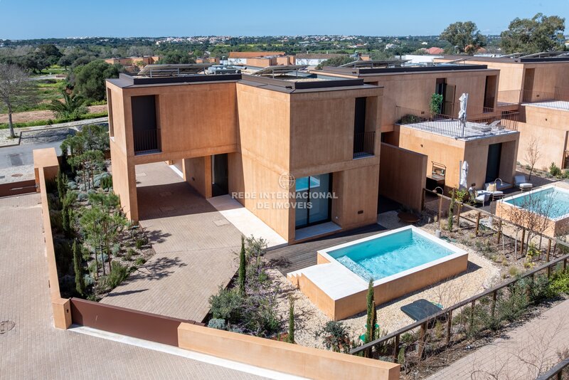 House 3 bedrooms Vilamoura Quarteira Loulé - garden, swimming pool, garage, terraces