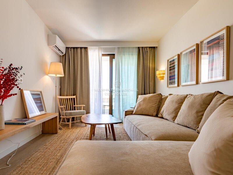 Apartamento com vista mar T2+1 Porto Covo Sines - ar condicionado, vista mar, terraço, equipado, piscina