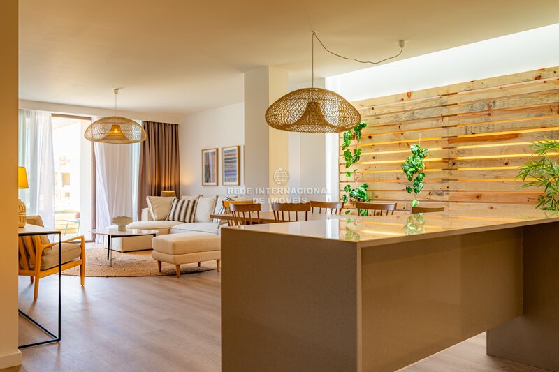 Apartamento no centro T2+1 Porto Covo Sines - terraço, piscina, equipado, ar condicionado