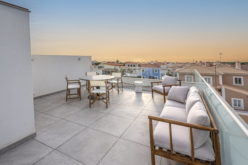 Appartement T2+1 Modern zeezicht Porto Covo Sines - zwembad, zeezicht, terras, airconditioning, groene zones