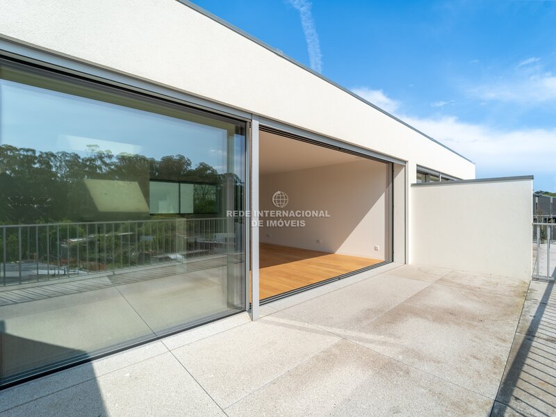 Moradia V4 Vilarinha (aldoar) Porto - garagem, varanda, piso radiante, terraço