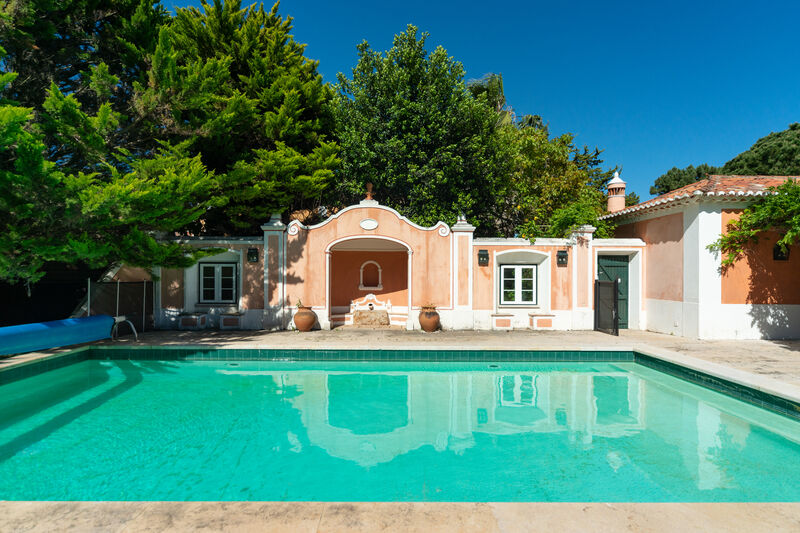 House V6 near the beach Quinta da Marinha Cascais - swimming pool, central heating, terrace, alarm, fireplace, garden, gated community