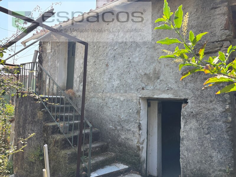 Moradia V1 com terreno