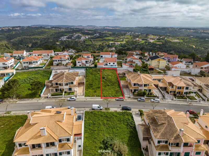 Lote com 445.50m2 Ericeira Mafra - água, luz