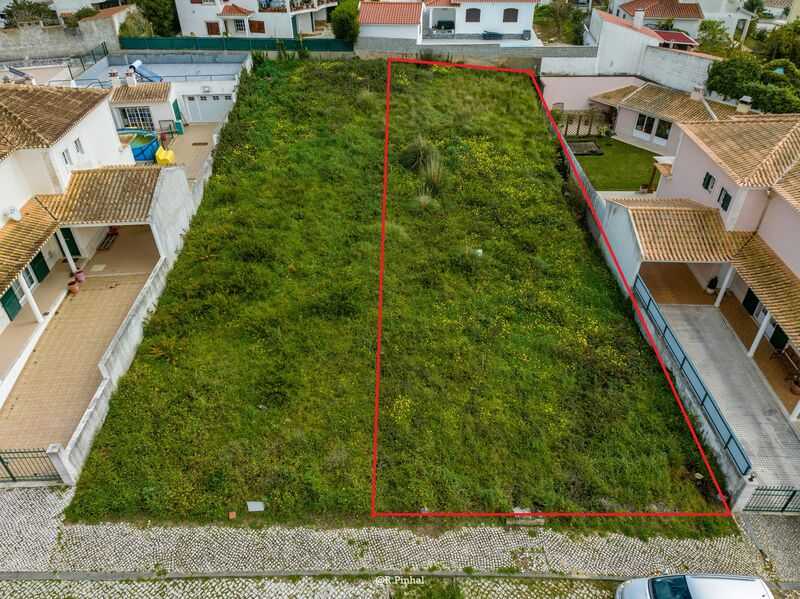 À venda Lote com 445.50m2 Ericeira Mafra - água, luz