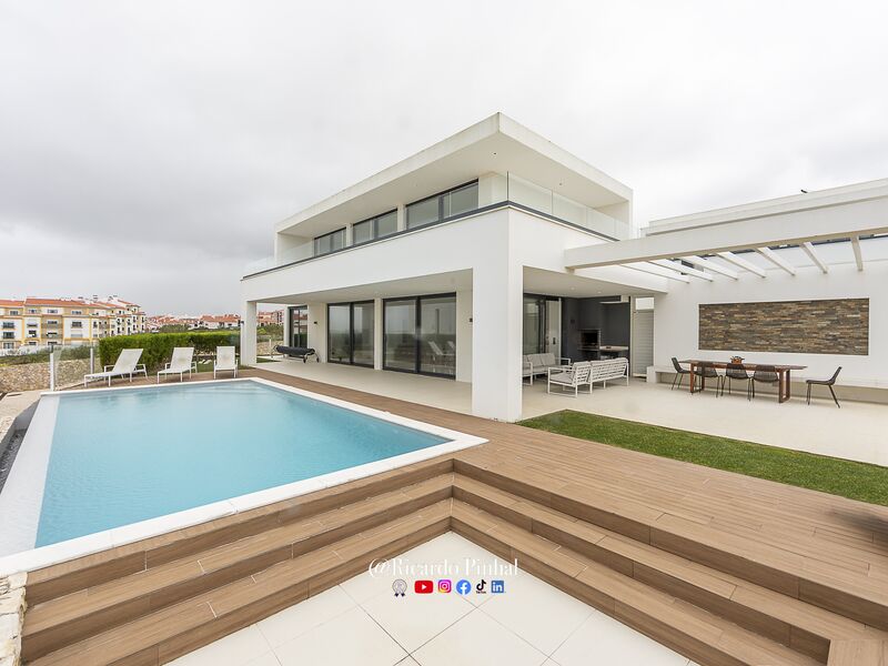 House 4 bedrooms Ericeira Mafra - alarm, barbecue, sea view, terrace, parking lot, equipped kitchen, gated community, air conditioning, underfloor heating, swimming pool, solar panels, garden, balcony