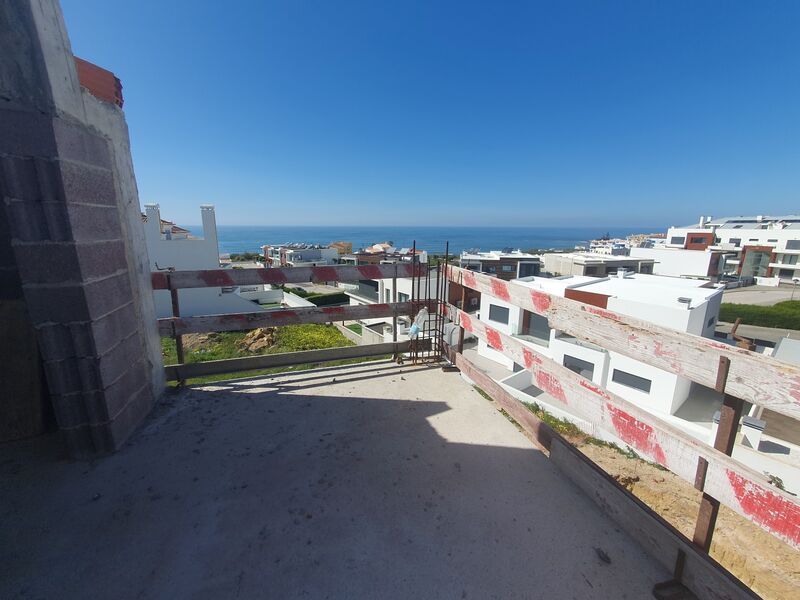 Moradia V4 Ericeira Mafra para comprar - piscina, ar condicionado, vista mar, terraços, garagem, jardim, cozinha equipada, painéis solares, sótão