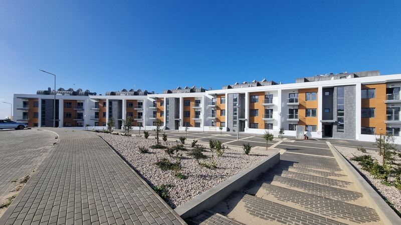Apartment T3 Ericeira Mafra - kitchen, air conditioning, sea view, barbecue, parking lot, garage, solar panels, terrace