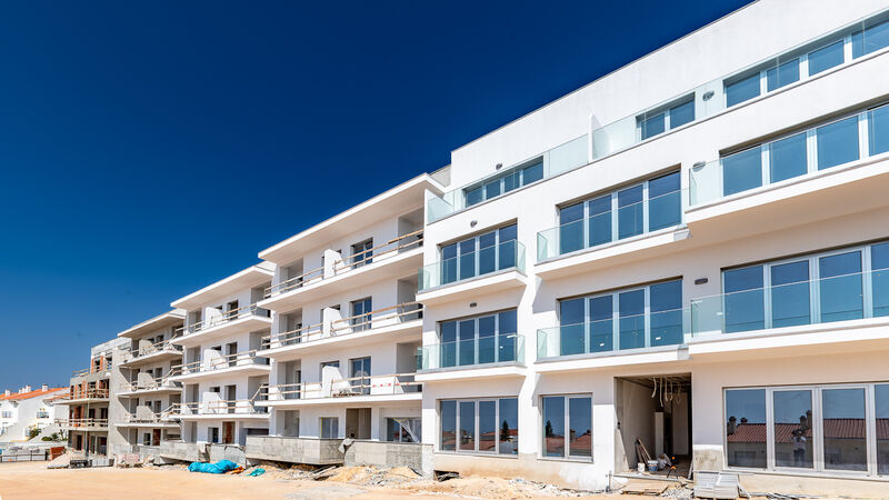 Apartment T2 nieuw near the center Ericeira Mafra - balconies, air conditioning, parking lot, store room, balcony, kitchen, terrace