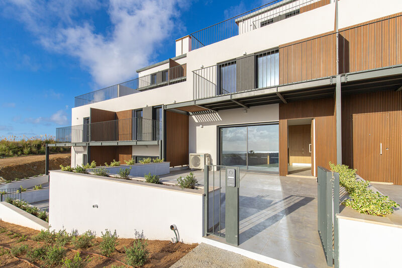 Apartment nieuw T2 Ericeira Mafra - gardens, swimming pool, garage, air conditioning, kitchen, balcony, radiant floor, garden