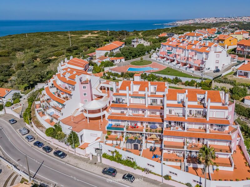Apartment near the beach T2 Ericeira Mafra - terrace, garden, kitchen, barbecue, condominium, swimming pool, gated community, store room, parking lot