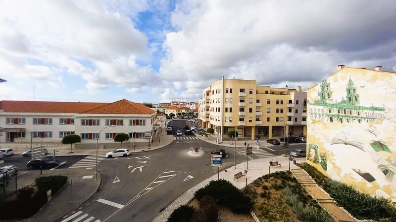Apartment T2 in the center Ericeira Mafra - central heating, great location, boiler