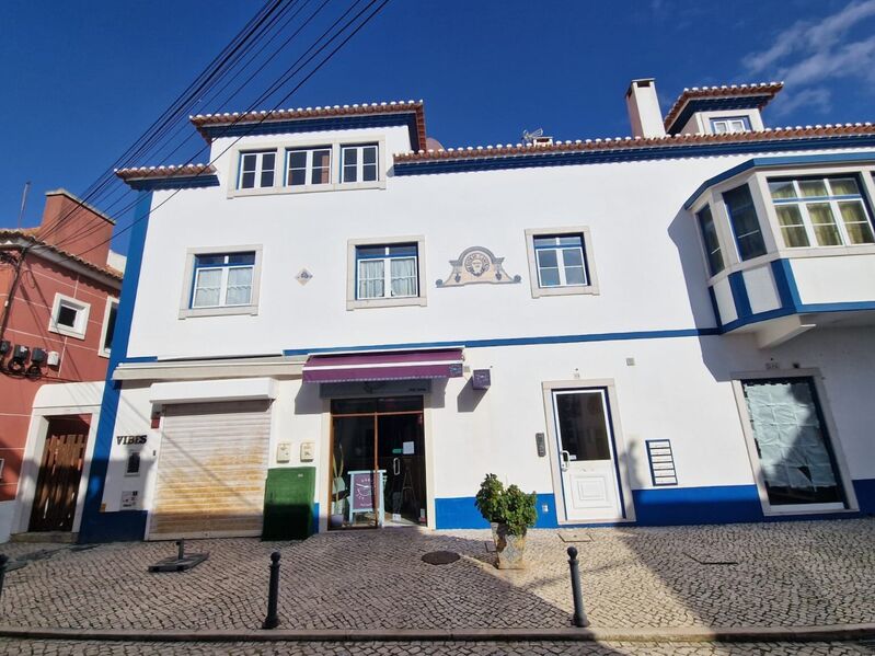 Apartamento no centro T1 Ericeira Mafra - mobilado, terraço, excelente localização, cozinha equipada, aquecimento central