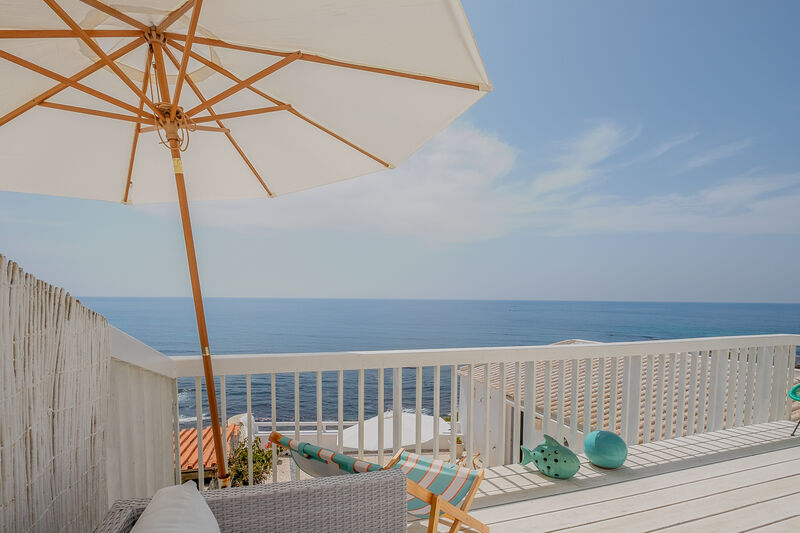 House V7 Renovated in the center Ericeira Mafra - sea view, terrace, attic, terraces