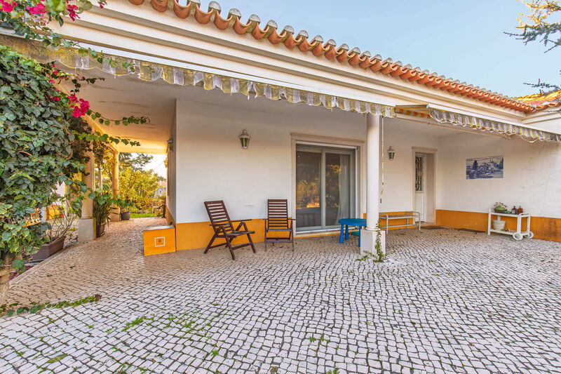 Vende Moradia - Ericeira 5 km, A Casa das Casas