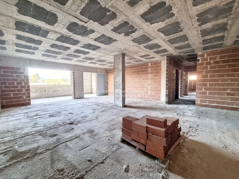 Apartamento T3 Duplex Condomínio Privado