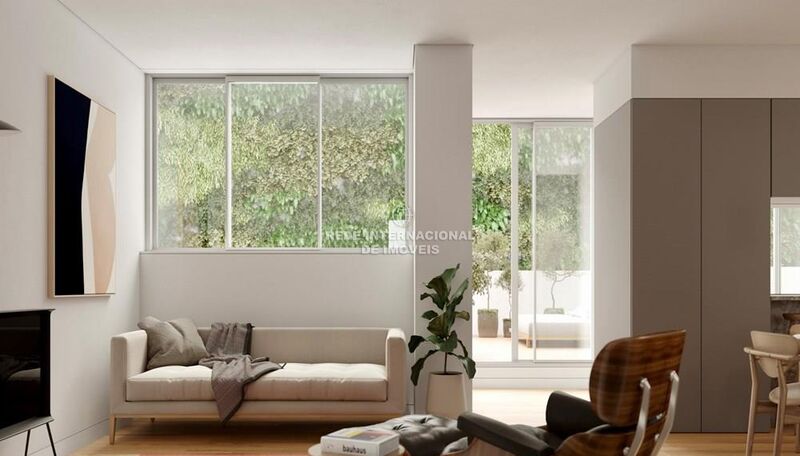 апартаменты в центре T2 Estrela Lisboa - двойные стекла, бассейн, система кондиционирования, зеленые зоны