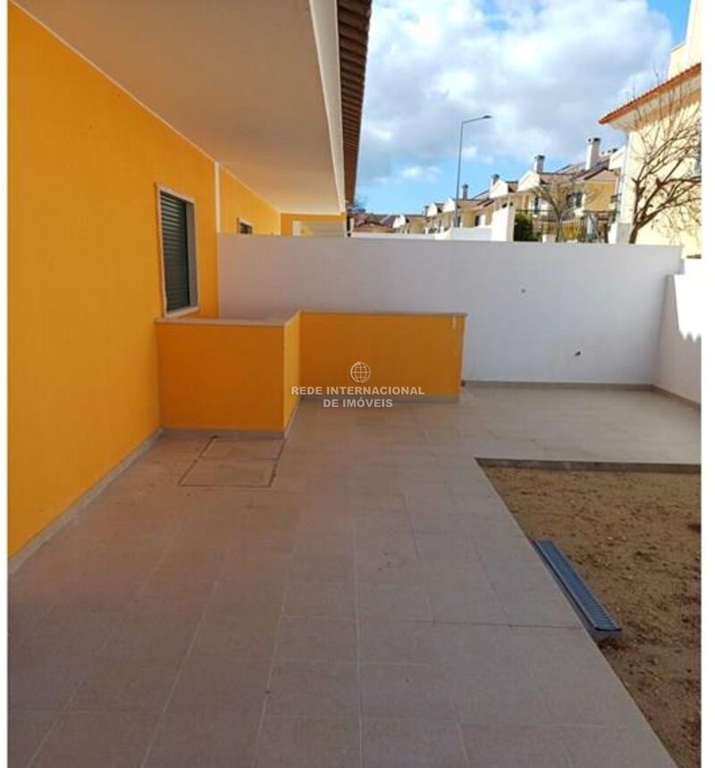 House Semidetached under construction 4 bedrooms Seixal - balcony, alarm, garage, fireplace, swimming pool, equipped kitchen, air conditioning, playground