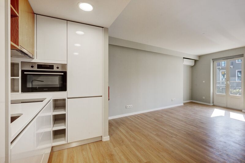 Apartment 1 bedrooms new Avenida da Liberdade  São José Lisboa - balcony, terraces, balconies, terrace