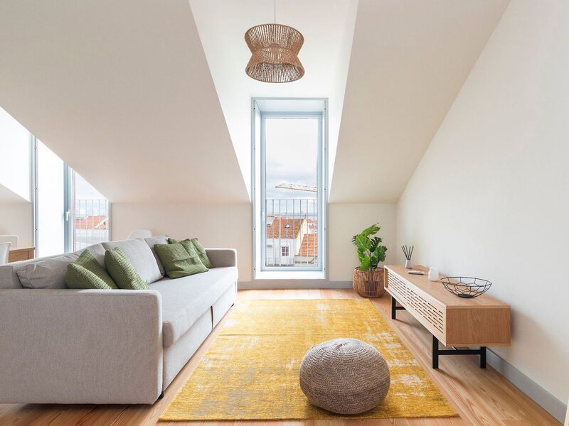 Apartamento novo T1 Graça São Vicente de Fora Lisboa - varanda, bonitas vistas, mobilado