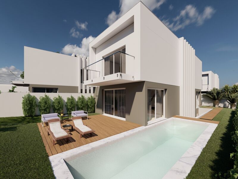 Moradia V3 para venda Cascais - piscina, jardins, condomínio privado, garagem, piso radiante, painéis solares