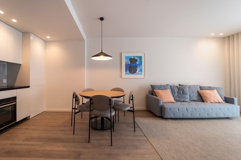 Apartment near the center T1 Universidade Azurém Guimarães - great location, garage, parking space, thermal insulation