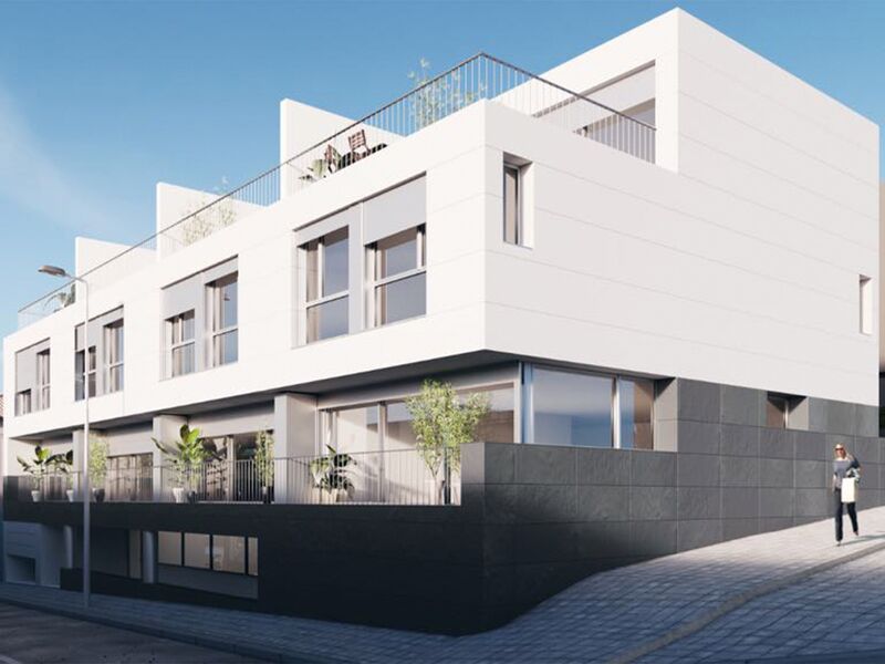 Moradia V4 para venda Vilarinha Aldoar Porto - garagem, terraço, piso radiante