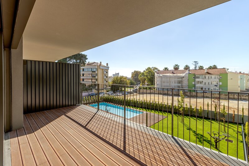 Apartamento T3 com varanda em novo empreendimento em Carcavelos