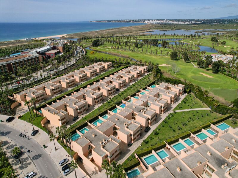 House nieuw near the beach V2 Guia Albufeira - swimming pool, balcony, balconies, terrace, garden, garage, equipped kitchen