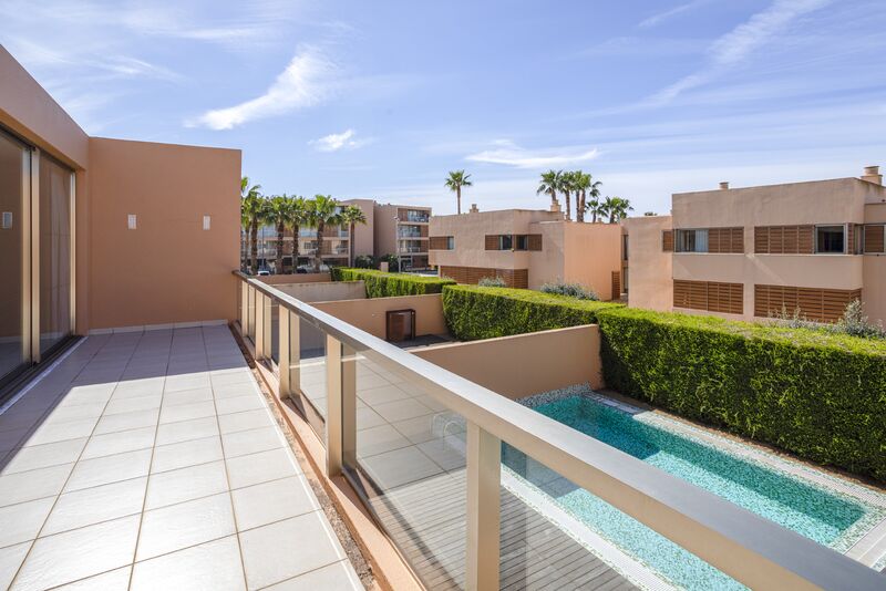 House V2 Modern near the beach Guia Albufeira - balcony, terrace, equipped kitchen, garden, swimming pool, garage, balconies