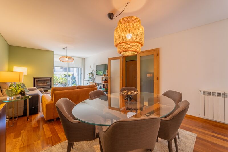 Apartment T3 Bairro Ciriaco Cardoso  Lordelo do Ouro Porto - balcony, garden, parking space, garage