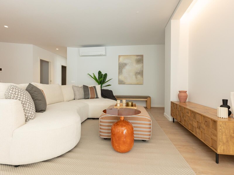 Apartamento no centro T4 Baixa Faro - piscina, bbq, ar condicionado