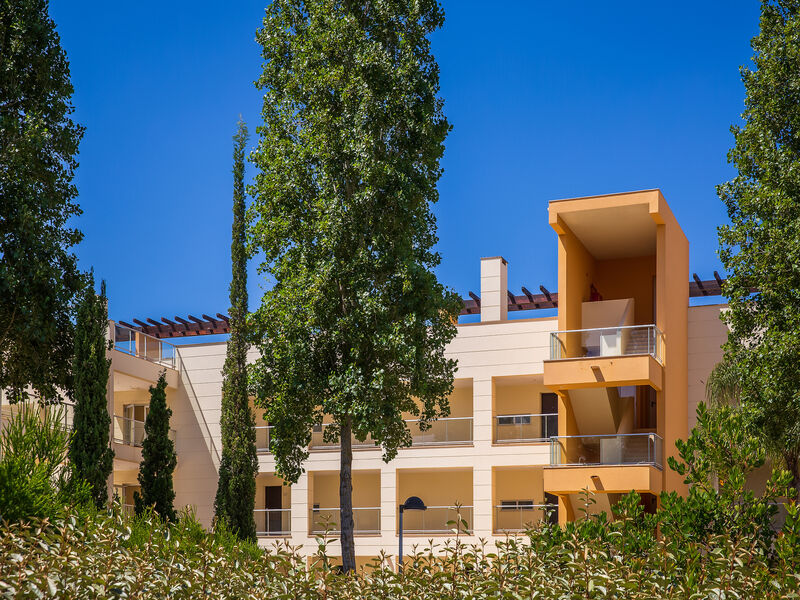 Apartamento T1 Duplex Vilamoura Quarteira Loulé - bbq, parque infantil, jardins, terraços, mobilado, piscina, varandas, equipado, condomínio fechado