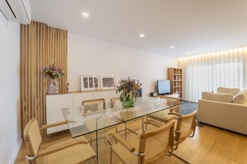 Apartment Modern T2+1 Zona Histórica Matosinhos - garage, parking space, furnished, balcony, double glazing