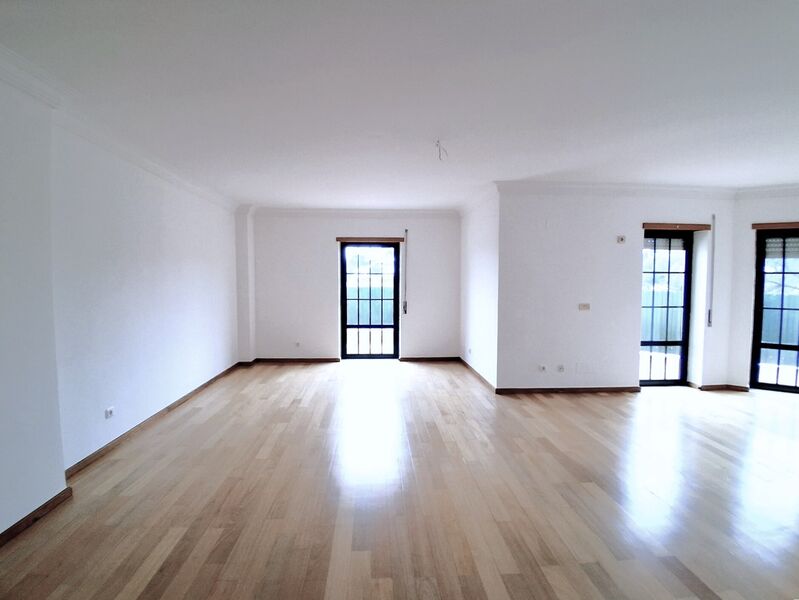 Apartment T2 Alto da Pampilheira Cascais - ,