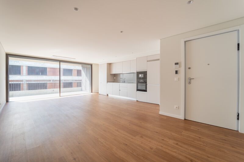 Apartamento T3 novo Canidelo Vila Nova de Gaia - cozinha equipada, varanda, terraço, ar condicionado, equipado