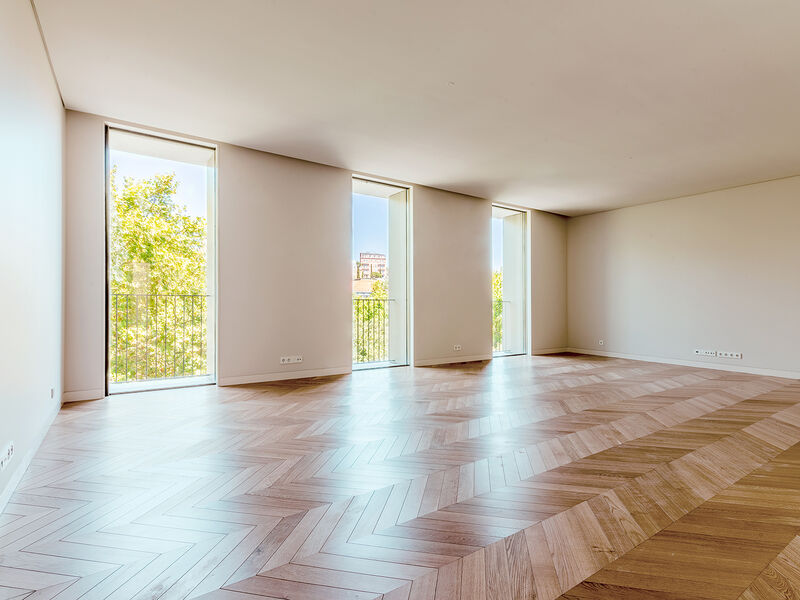 Apartment T2 Luxury Avenida da Liberdade  Coração de Jesus Lisboa - store room