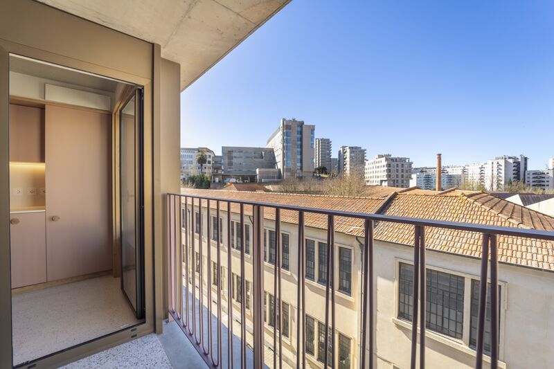 Apartment uusi T2 Maternidade  Cedofeita Porto - , , ,