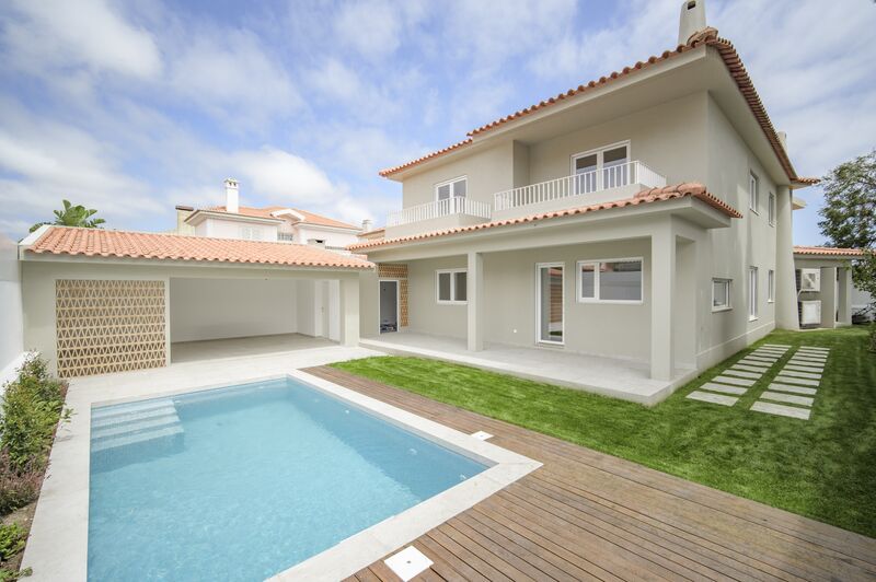 Moradia V5 Aldeia de Juzo  Cascais - varanda, ar condicionado, jardim, lareira, cozinha equipada, piscina
